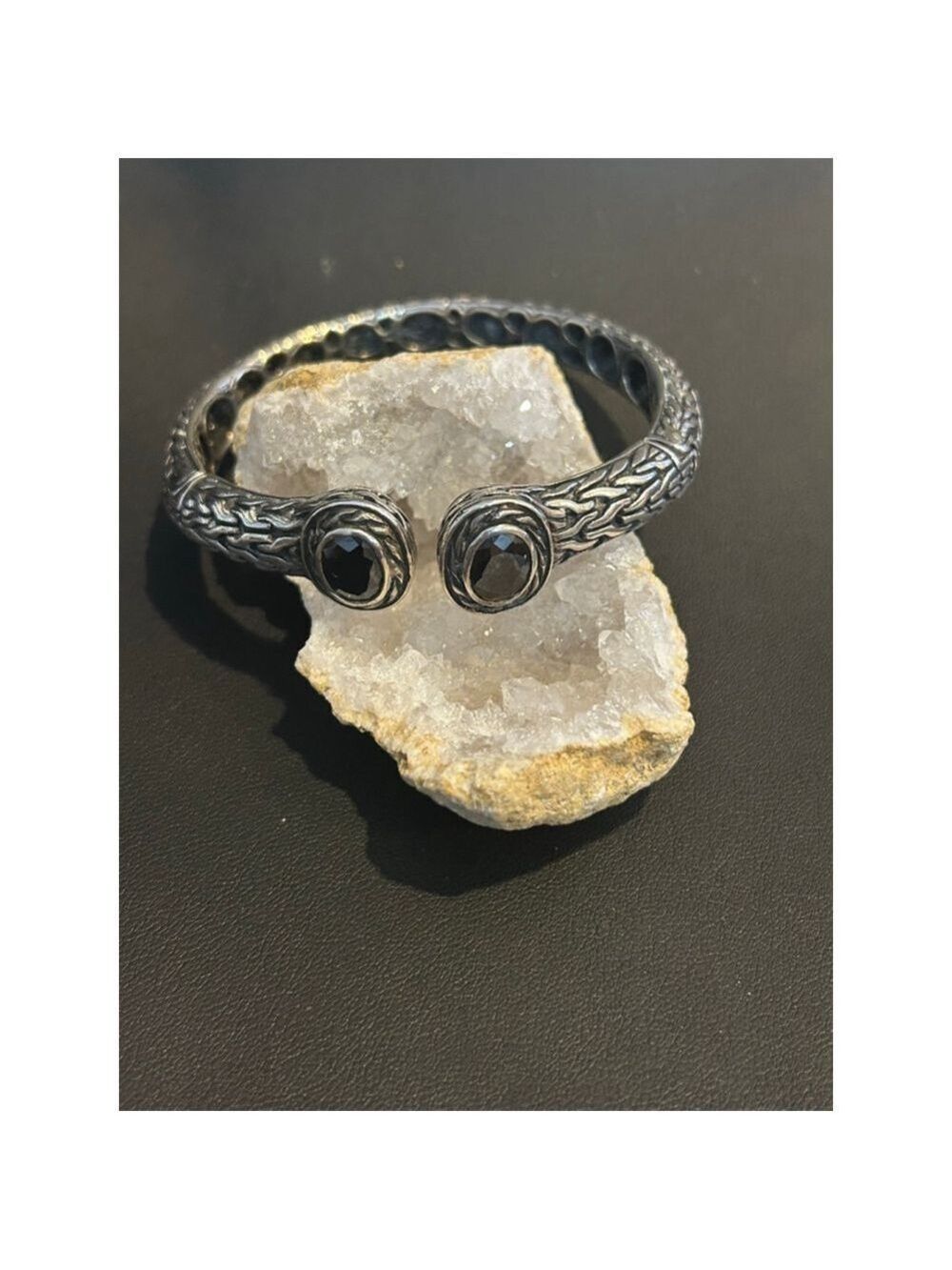 Gorgeous sterling silver Bracelet with dark purple stone Size 6. - Picture 3 of 7